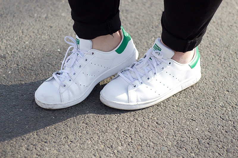 weiße adidas sneakers